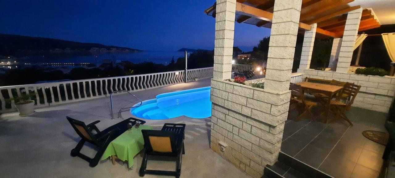 Apartments Suho Komiža Εξωτερικό φωτογραφία