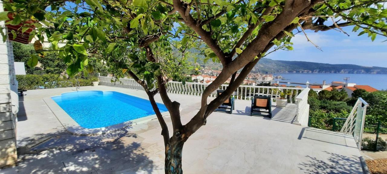Apartments Suho Komiža Εξωτερικό φωτογραφία