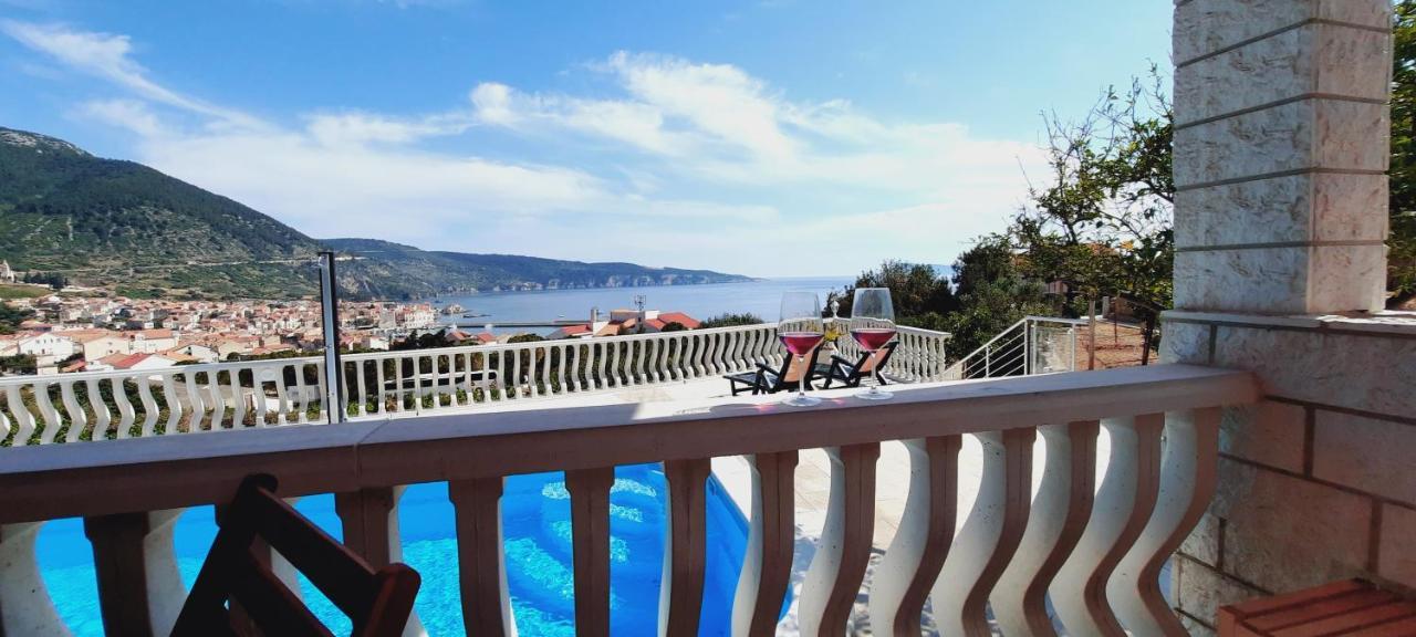 Apartments Suho Komiža Εξωτερικό φωτογραφία