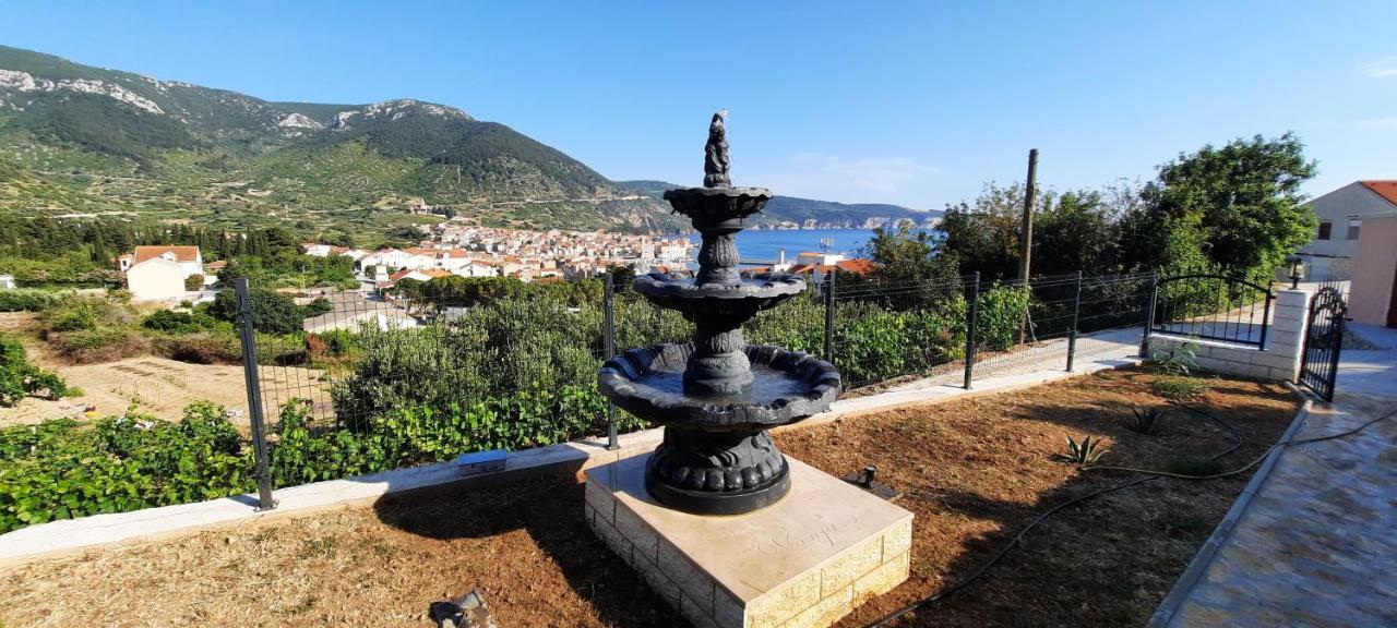 Apartments Suho Komiža Εξωτερικό φωτογραφία