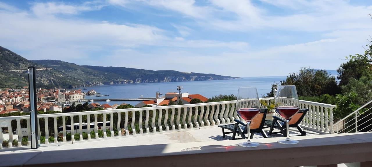 Apartments Suho Komiža Εξωτερικό φωτογραφία