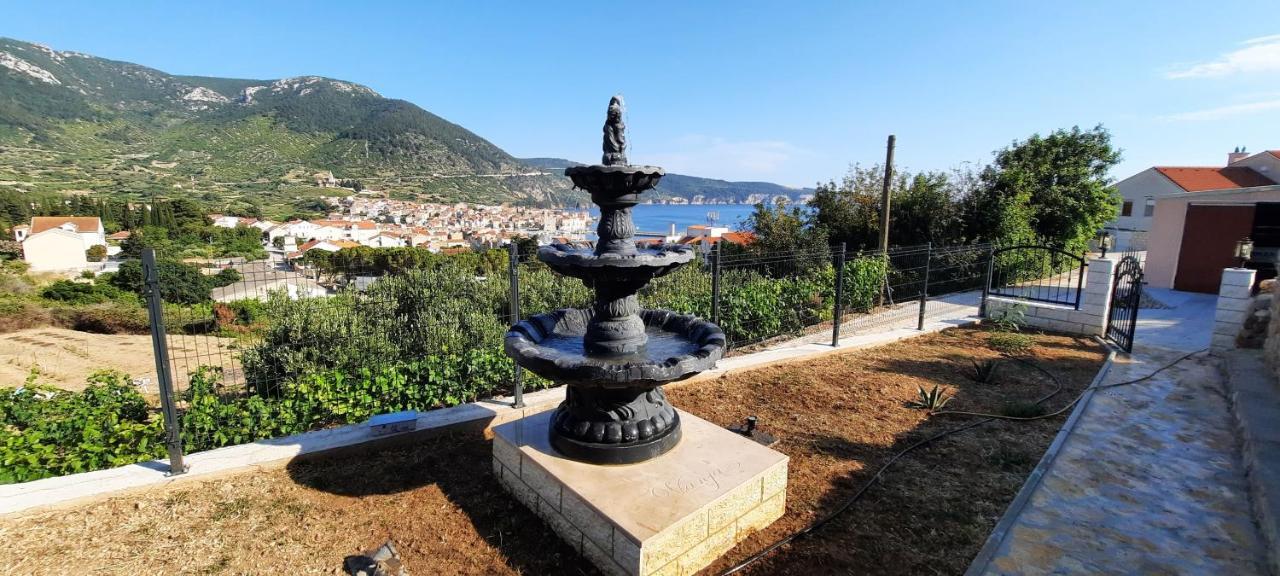Apartments Suho Komiža Εξωτερικό φωτογραφία